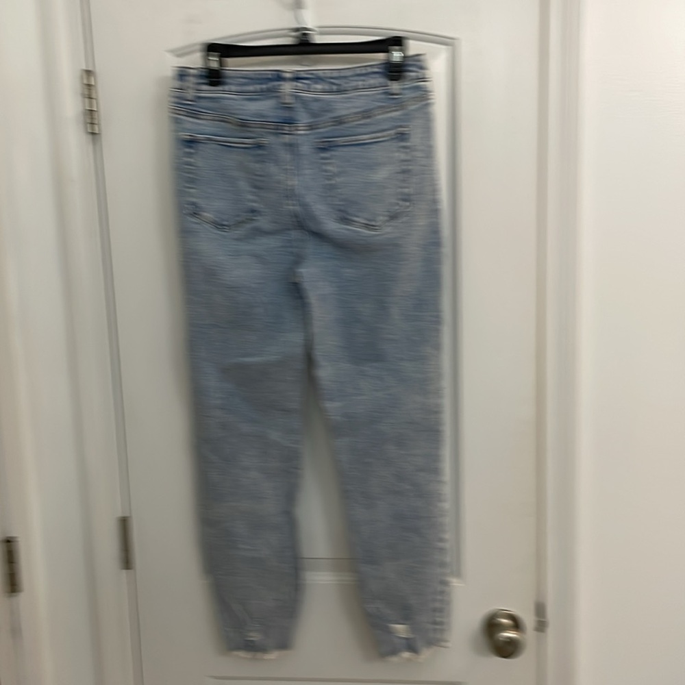 Tinseltown size 11 Distressed Light Blue Women's Jeans - Picture 2 of 4